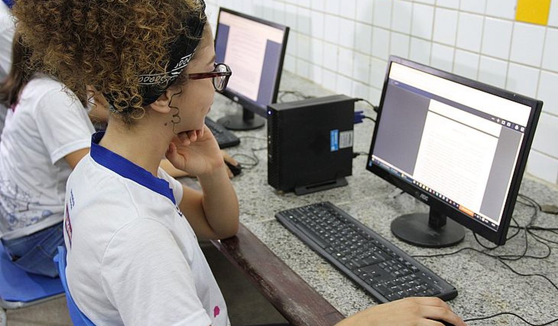 Estudantes da rede estadual têm até este domingo para fazer inscrições em cursos profissionalizantes