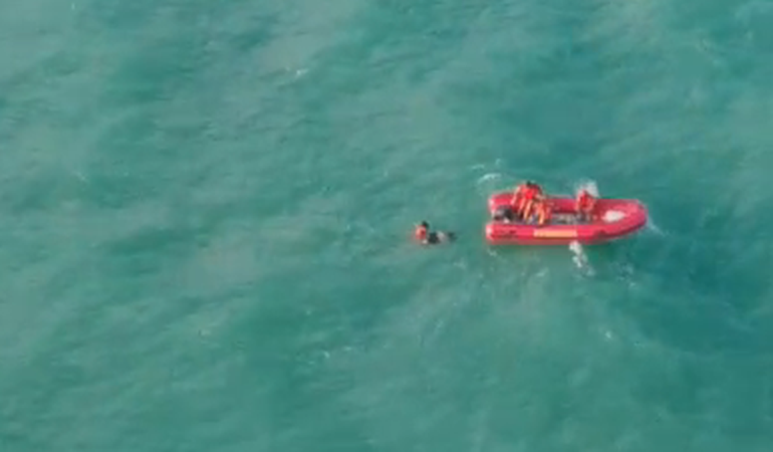 Corpo de jovem que desapareceu após se afogar é encontrado em praia de Maceió