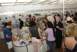 7ª Bienal Internacional do Livro de Alagoas atrai mais de 300 mil pessoas