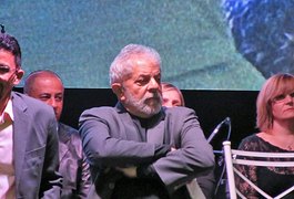 Lula diz que está cansado de 'mentiras e safadezas'