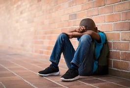 Professor diz que estudante negro se parece com macaco em escola de Maceió e Polícia Civil abre inquérito para investigar caso de racismo