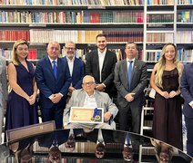 Sindicato dos Advogados de Alagoas homenageia o jurista Marcos Bernardes de Mello pelos 70 anos dedicados à advocacia