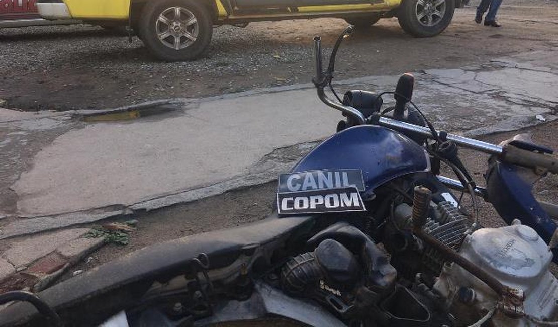Motocicleta roubada é encontrada abandonada no Sítio Riachão, na zona rural de Craíbas