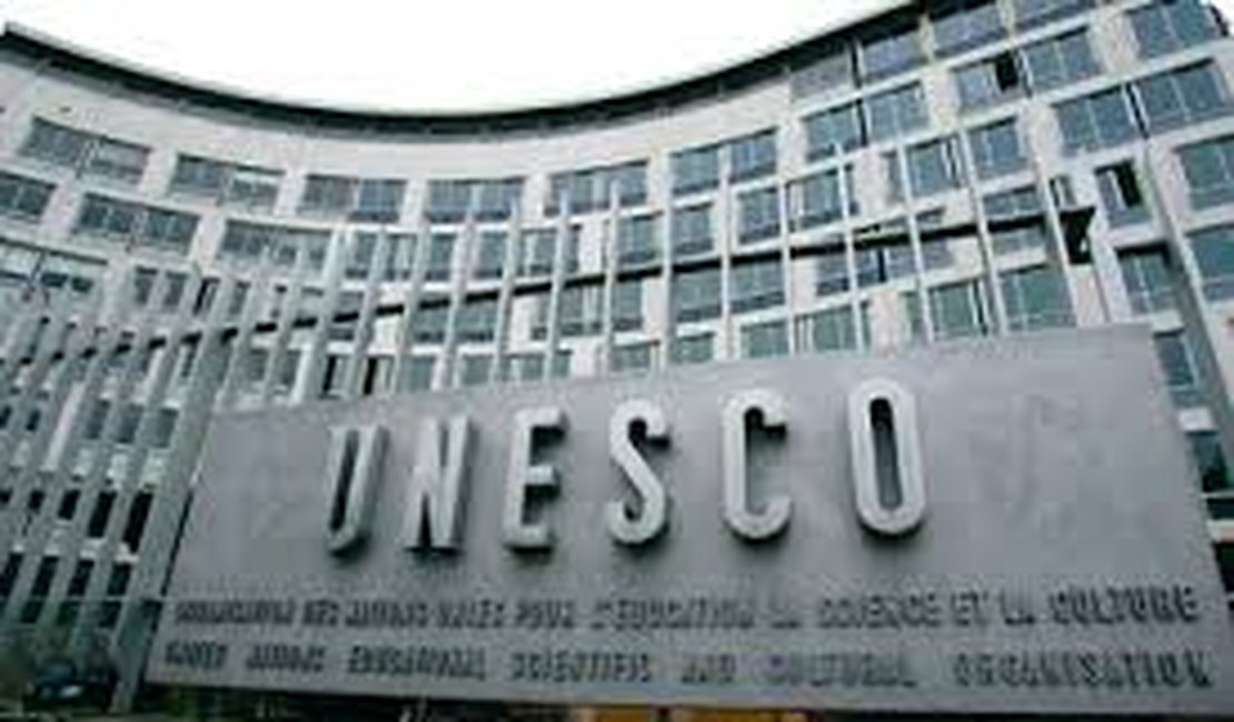 Milhões de crianças no mundo não aprendem o básico, diz Unesco