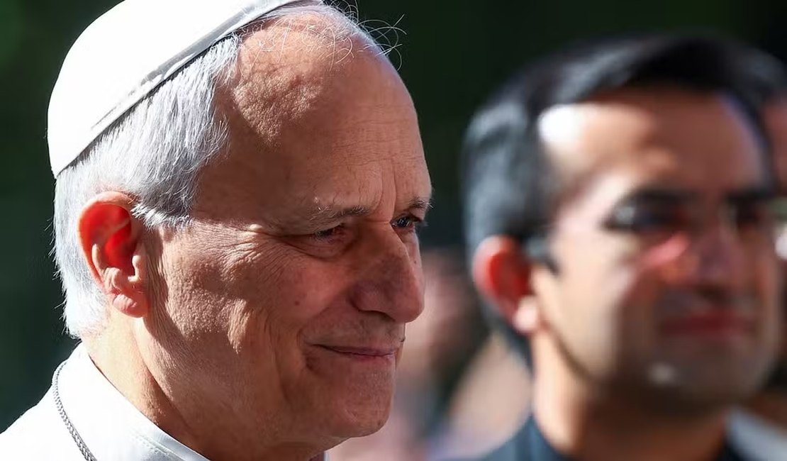 Papa Leão XIV é diagnosticado com câncer e tem parte do pulmão removido