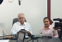 Rogério Teófilo afirma não ter verba para reajustar salário da Educação