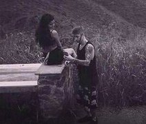 Justin Bieber e Selena Gomez aproveitam clima de romance no Caribe