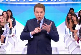 ‘Adoro ver Playboy no banheiro’, diz Silvio Santos em programa