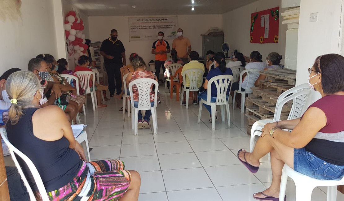 Após reunião, moradores do bairro Senador Arnon de Mello criam conselho de saúde