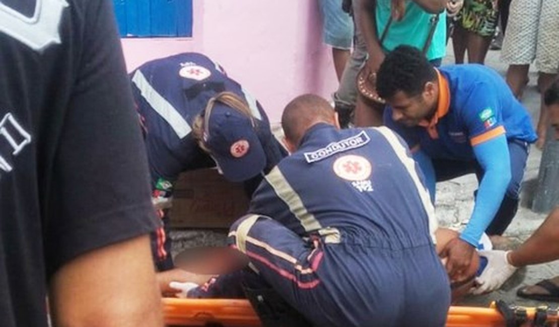 Idosa morre após ser atropelada por micro-ônibus em Marechal Deodoro