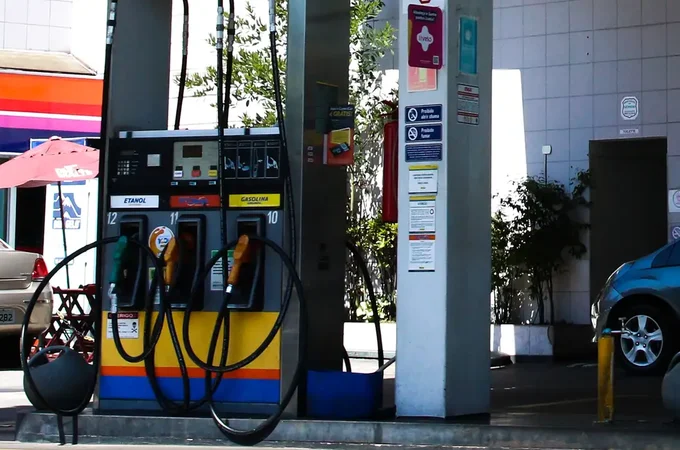 PF e ANP fiscalizam alta abusiva nos preços dos combustíveis
