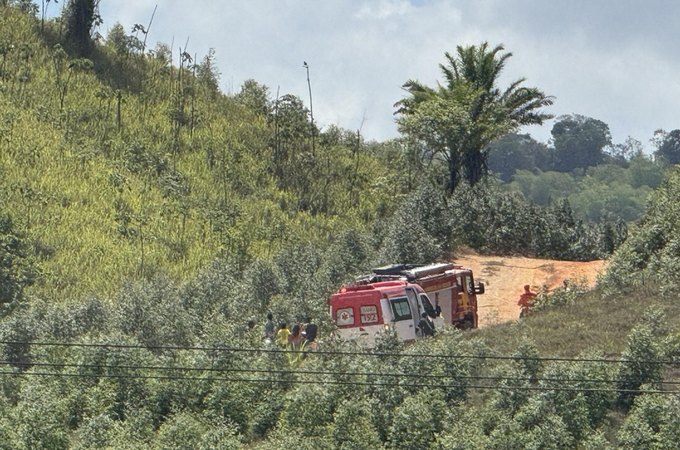 DEA atua em operação de salvamento de idoso em área de difícil acesso em Joaquim Gomes