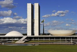 Incêndio atinge a Câmara dos Deputados em Brasília e mobiliza Corpo de Bombeiros