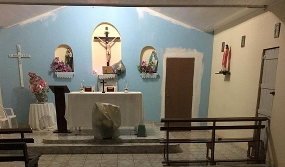 Criminosos invadem igreja e furtam objetos na zona rural de Lagoa da Canoa
