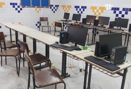 Bandidos arrombam escola e furtam sete computadores em Girau do Ponciano