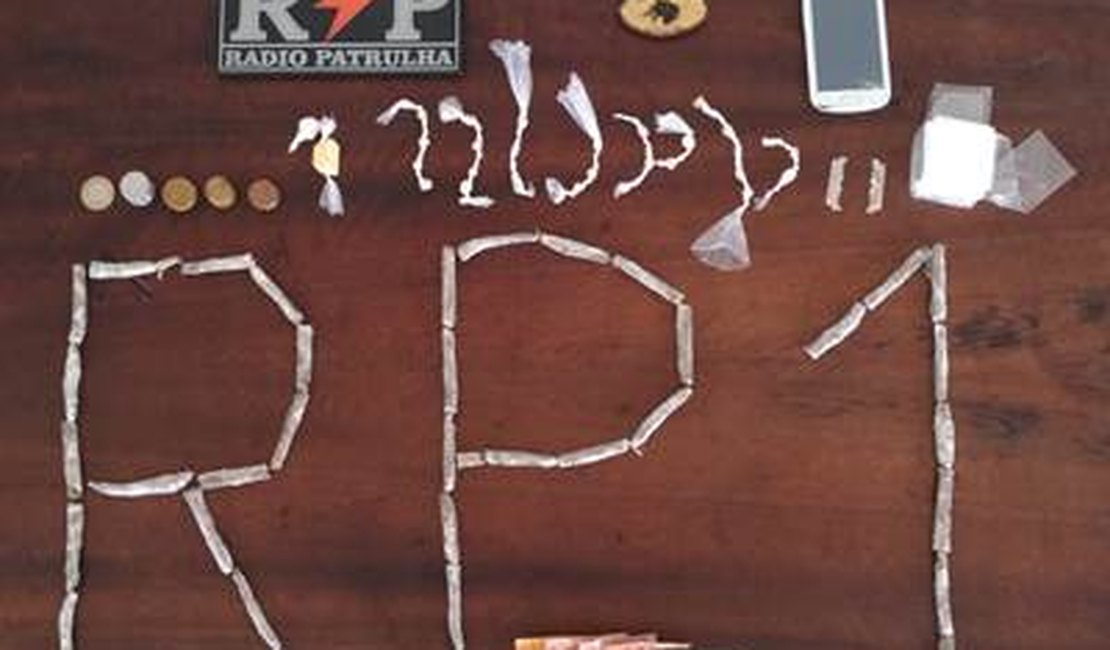 Menor de 15 anos é apreendida por suspeita de tráfico de drogas no Manoel Teles, em Arapiraca