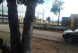 Filho é informado por telefone que o pai foi espancado e morto, em Rio Largo