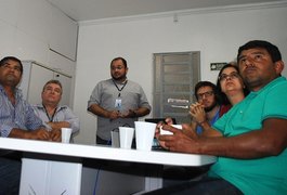 Vereadores e técnicos da CAB discutem vazamentos em Arapiraca