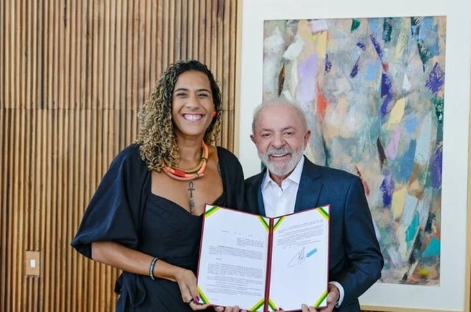 Lula assina decretos de desapropriação em prol de quilombolas de Alagoas
