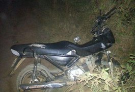 Acidente na madrugada deste domingo deixa motoqueiro gravemente ferido