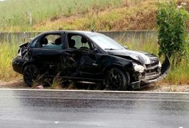 Quatro pessoas ficam gravemente feridas após acidente na BR 101, em AL