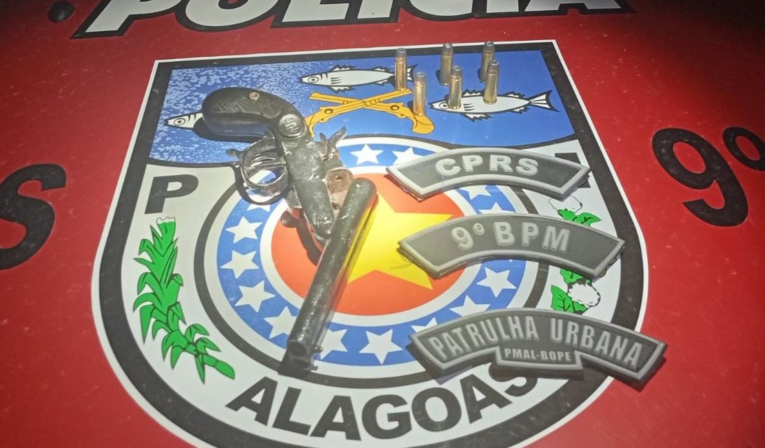 Homem é preso com garrucha e munições durante patrulhamento, na AL 145, em Pariconha