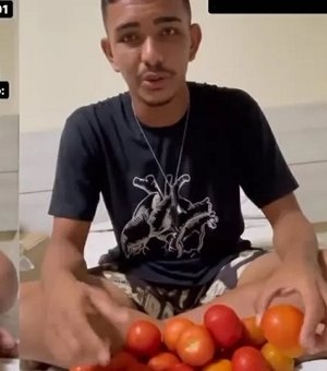 Goleiro Tomate, famoso na Copinha, faz publicidade de tomates nas redes sociais