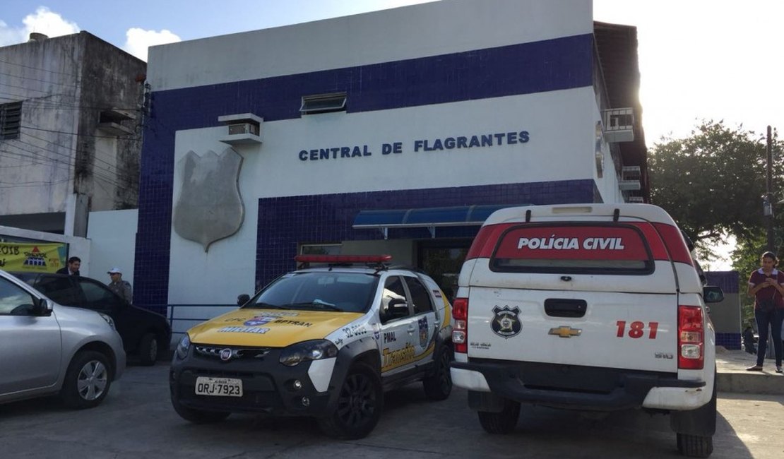 Mulher é agredida pelo marido no bairro Fernão Velho, em Maceió