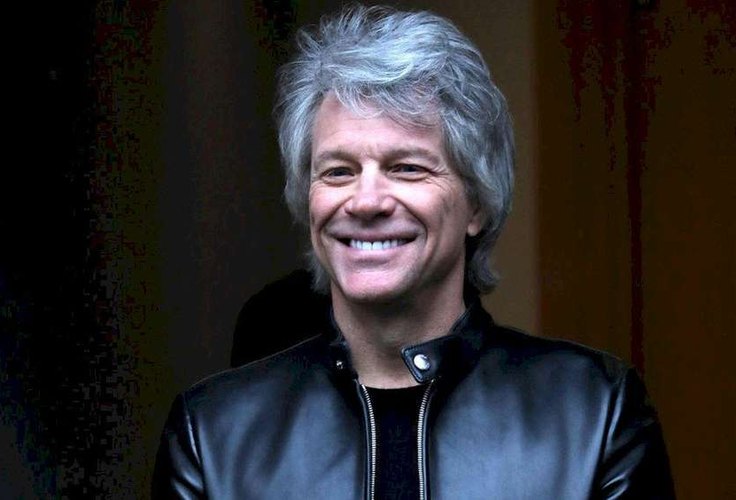 Jon Bon Jovi lança álbum promocional com músicas natalinas