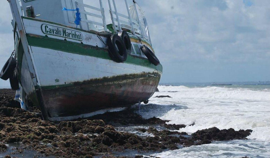 Buscas por desaparecidos de tragédia que deixou 18 mortos são retomadas na BA