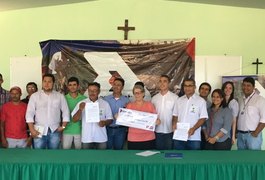 Renan Filho libera recurso não reembolsável para cooperativa