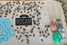 Homem é preso em Arapiraca suspeito de tráfico de drogas e com moto roubada adulterada