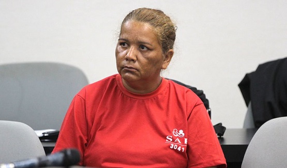 Mulher que matou dois filhos é condenada a 80 anos de reclusão