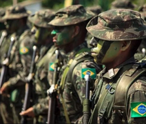 Exército abre concurso com salário de R$ 6 mil para nível médio