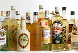 Impostos podem cair 40% com volta da cachaça ao Simples, prevê setor