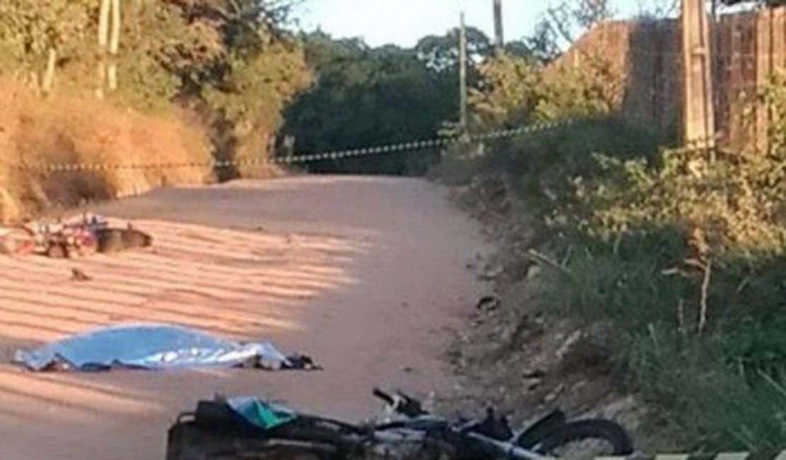 Colisão entre motos e carro de passeio deixa um morto em Igaci