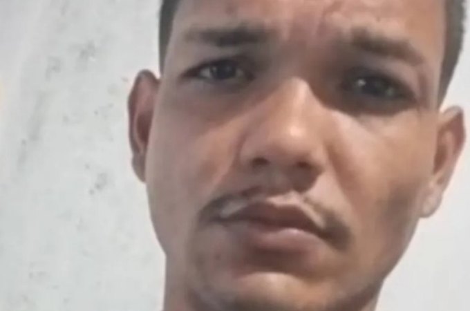Jovem é morto com mais de 40 golpes de faca em Maceió