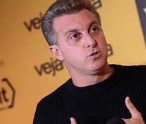 Luciano Huck critica ataques a Neymar e Gilberto Gil: 'Atitudes desprezíveis'