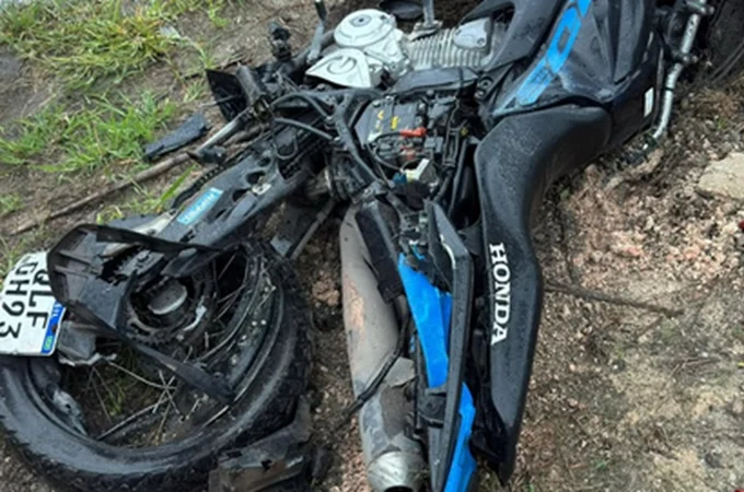 Acidente na AL-220, em Campo Alegre, deixa mulher morta e outra ferida