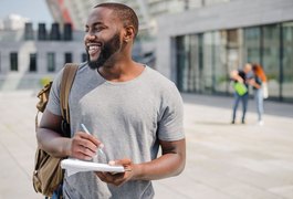 Intercâmbio: mais de 100 bolsas de estudo são oferecidas para universidades americanas