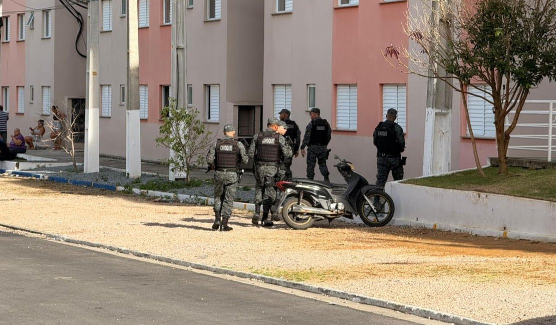 Durante a Operação Carnaval, SSP cumpre mandados de busca e prisão, na parte alta de Maceió