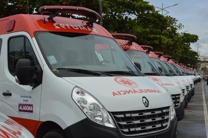 Governo de Alagoas entrega ambulâncias do Samu e UOMs para Arapiraca e outros municípios alagoanos nesta sexta-feira