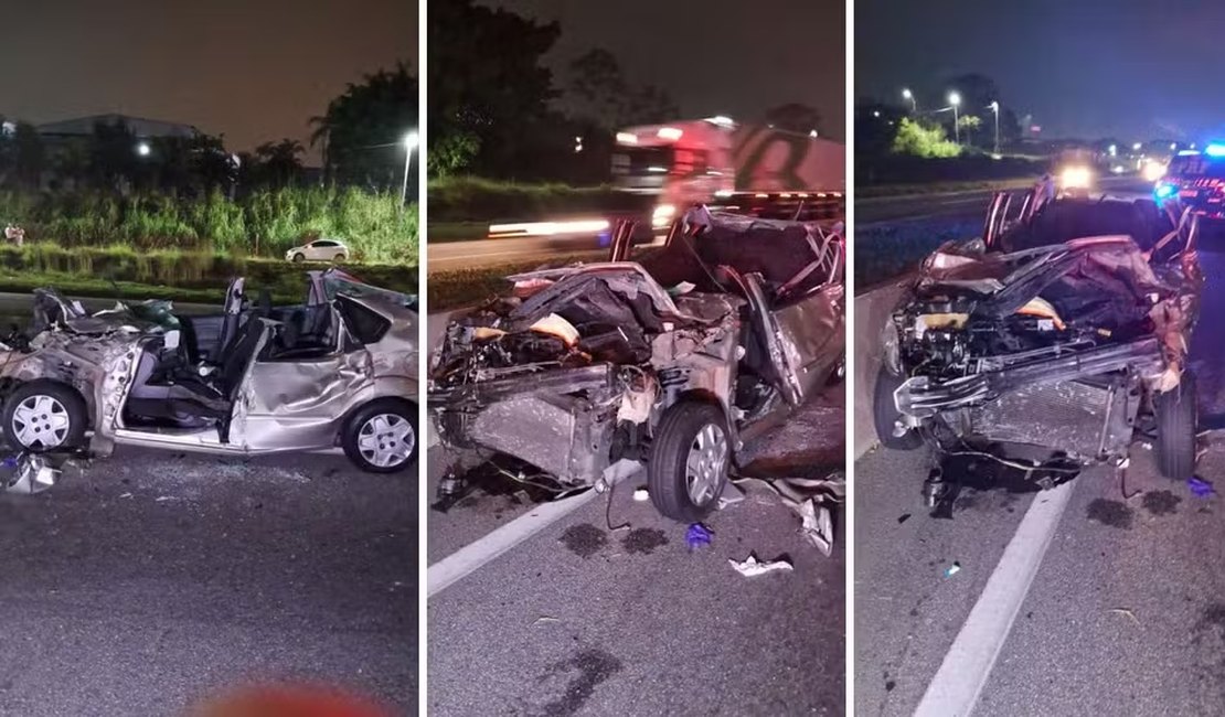 Três pessoas morrem após carro invadir pista contrária na Dutra e bater de frente com outro carro, em São José dos Campos