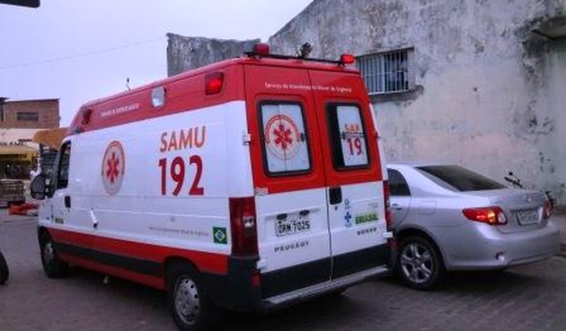 Acidente entre moto e bicicleta deixa dois feridos na AL-220