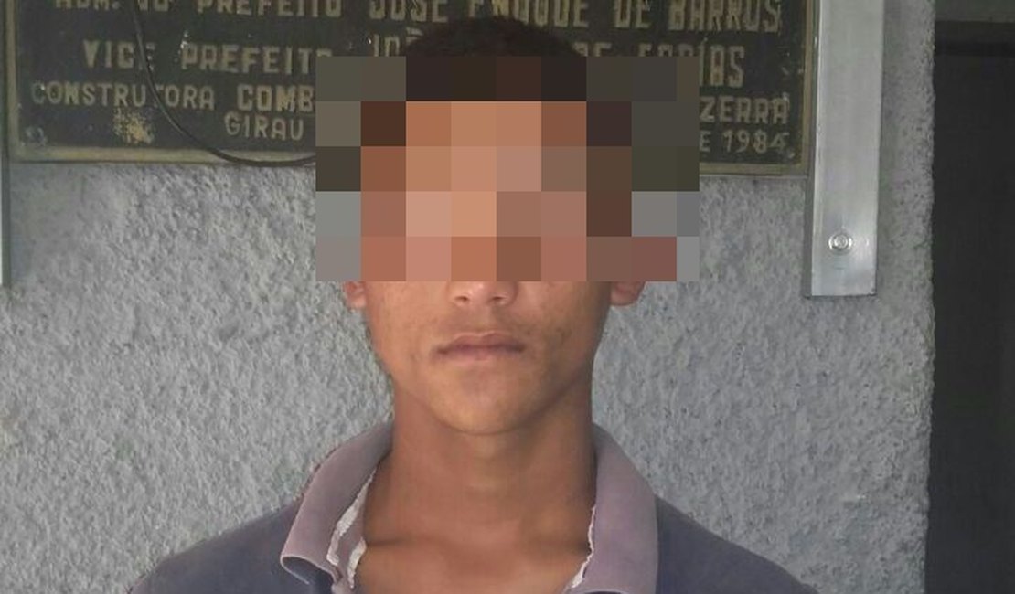 Menor é apreendido em desmanche de moto roubada em Girau do Ponciano