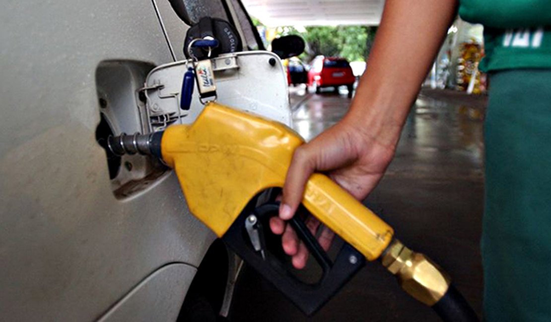 Com o reajuste do combustível, gasolina pode chegar à R$ 3,50 em AL