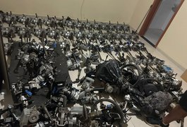 PM encontra carro roubado em Pernambuco e peças de veículos dentro de galpão em Arapiraca