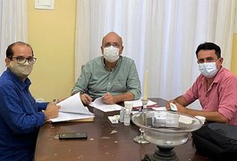 Prefeito Ronaldo Lopes transforma Distrito Industrial de Penedo em Polo Multissetorial