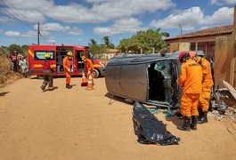 Vídeo. Idoso morre esmagado pelo próprio carro durante capotamento, em Arapiraca