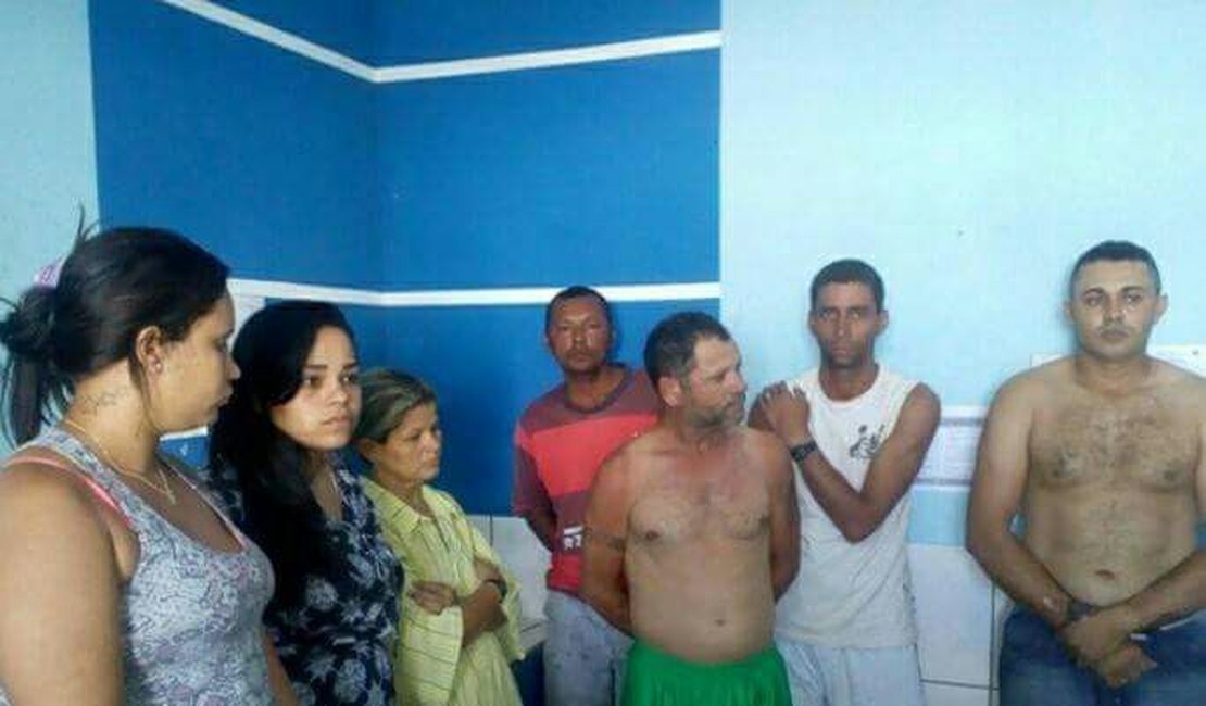 Sete suspeitos de crimes são detidos durante operação em Delmiro Gouveia